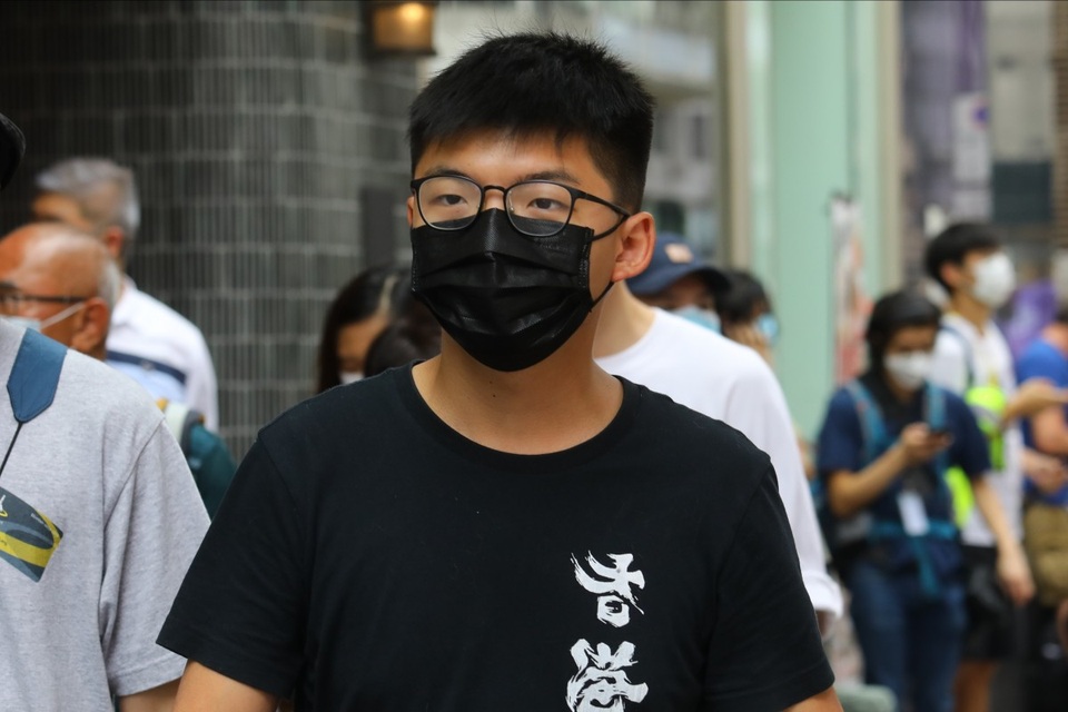 Hong Kong bắt thủ lĩnh phong trào ô dù Joshua Wong - 1 Hong Kong bắt thủ lĩnh phong trào ô dù Joshua Wong - 1