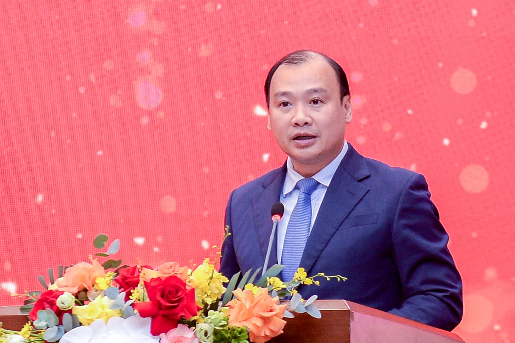 Khai trương Trung tâm Báo chí và phát hành bộ tem đặc biệt dịp Quốc khánh - 3 Khai trương Trung tâm Báo chí và phát hành bộ tem đặc biệt dịp Quốc khánh - 3