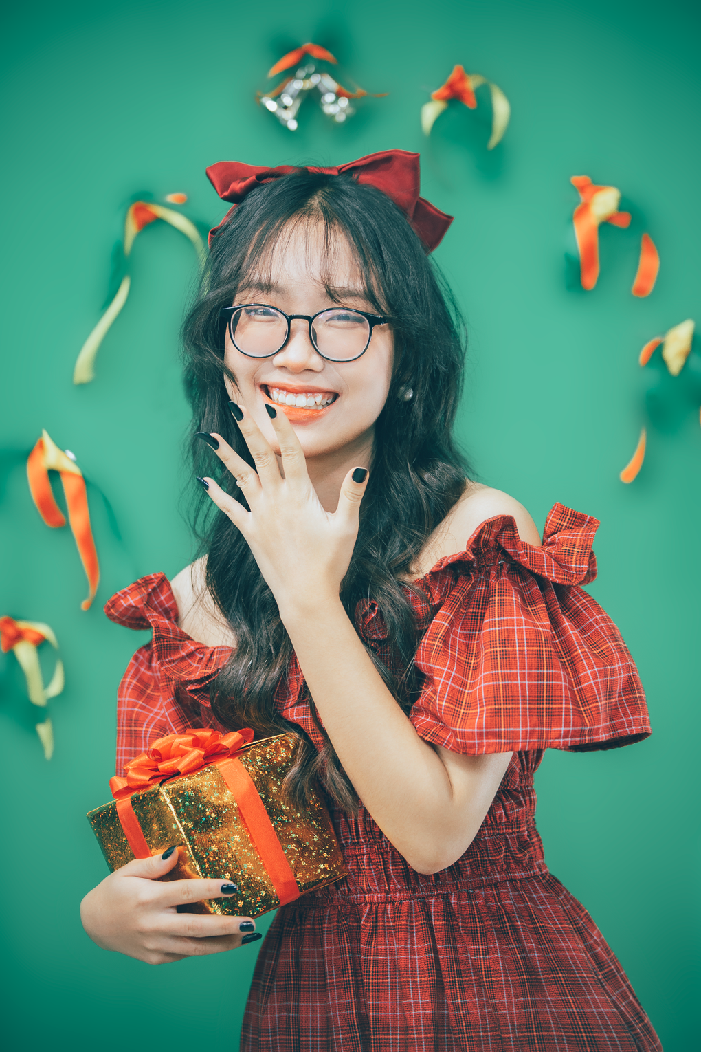 Gợi ý trang phục đi chơi Noel thời thượng, đúng mốt - 6 Gợi ý trang phục đi chơi Noel thời thượng, đúng mốt - 6
