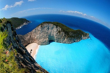 Navagio - bãi biển đẹp nhất Hy Lạp