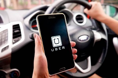 Cục Thuế TPHCM đòi Uber trả 53 tỉ đồng khi hãng taxi phản ứng tiền truy thu thuế