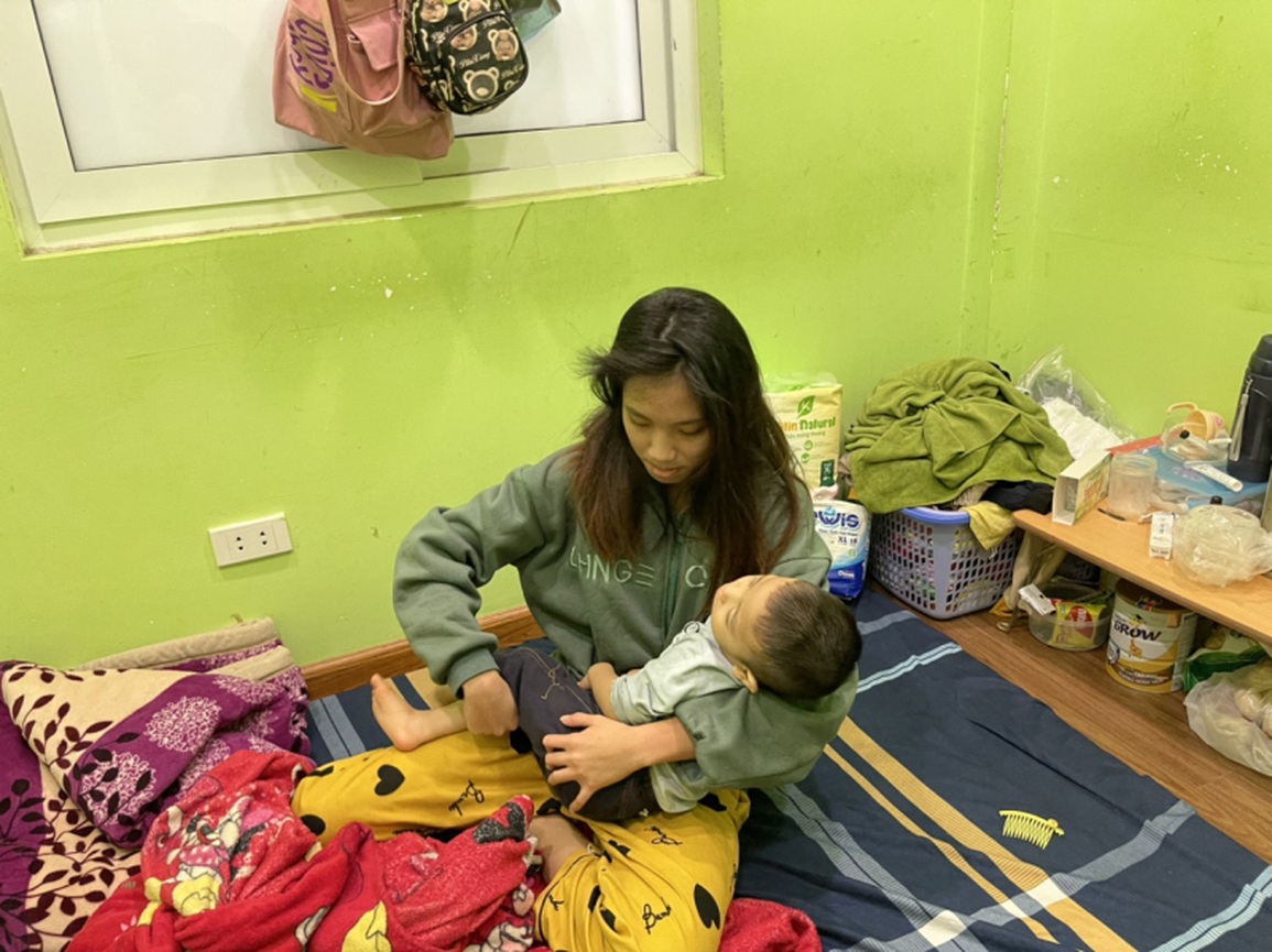 Ngôi nhà dã chiến của những mảnh đời bất hạnh - 3 Ngôi nhà dã chiến của những mảnh đời bất hạnh - 3