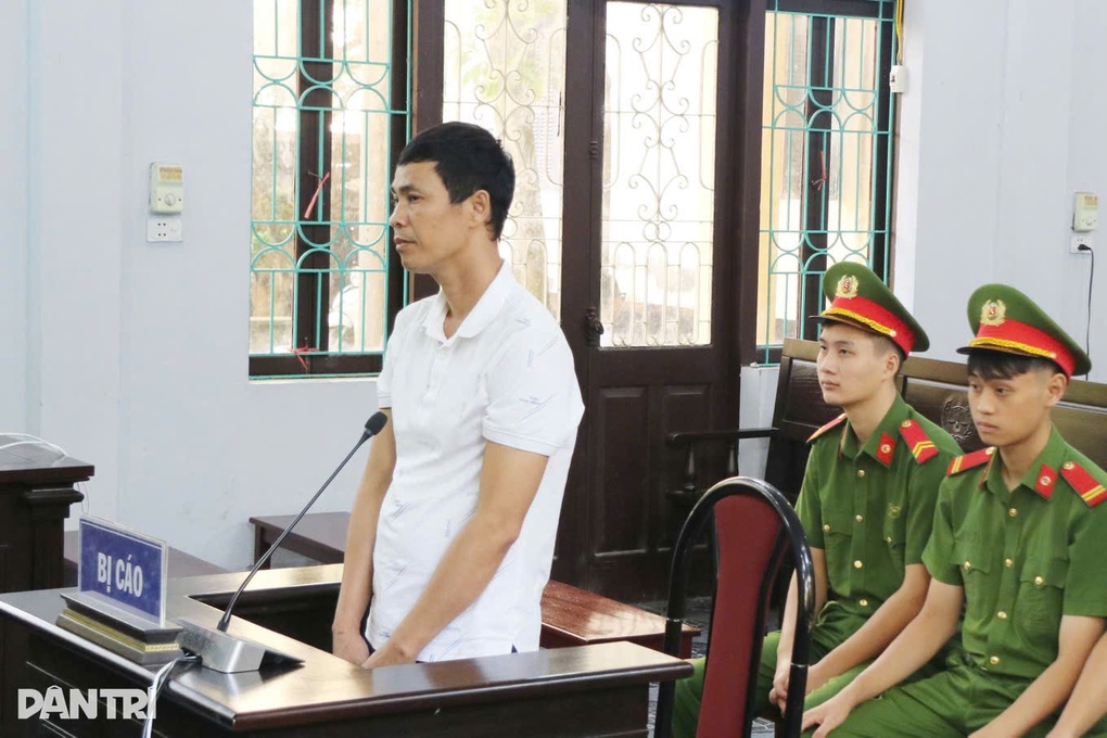 Rút kinh nghiệm vụ phạt người nuôi gà lôi trắng 6 năm tù - 1 Rút kinh nghiệm vụ phạt người nuôi gà lôi trắng 6 năm tù - 1