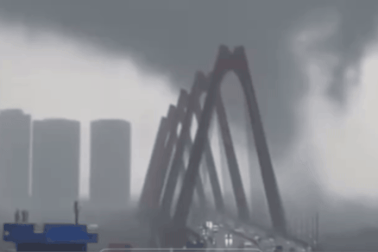 "Vòi rồng" ở Hà Nội có phải hiện tượng hiếm gặp?