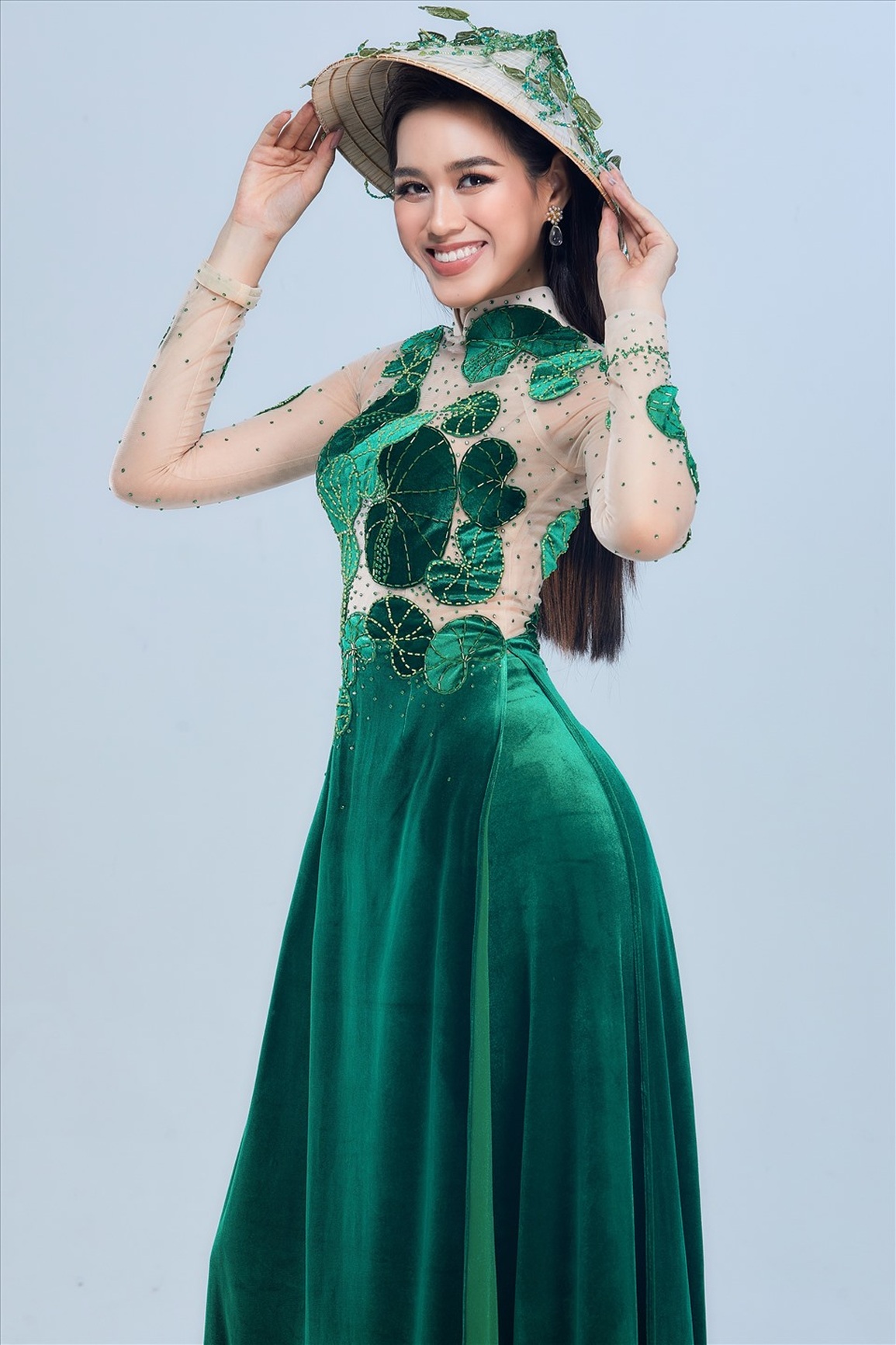 Đỗ Thị Hà lọt Top 13 Hoa hậu Thế giới sau nhiều sự cố hi hữu trong lịch sử - 8 Đỗ Thị Hà lọt Top 13 Hoa hậu Thế giới sau nhiều sự cố hi hữu trong lịch sử - 8