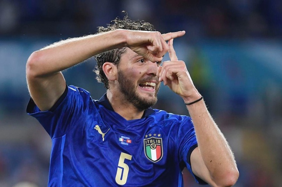 Đội hình tiêu biểu vòng bảng Euro 2020: C.Ronaldo là số một - 8