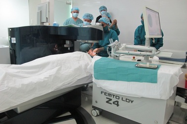 “Chào hè 2016” ưu đãi phí phẫu thuật Lasik điều trị cận, viễn, loạn thị cho học sinh, sinh viên