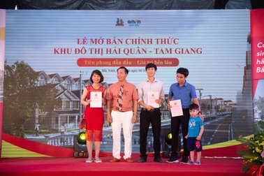 Đất nền trở thành kênh đầu tư hút khách nhờ chính sách sổ đỏ từng lô