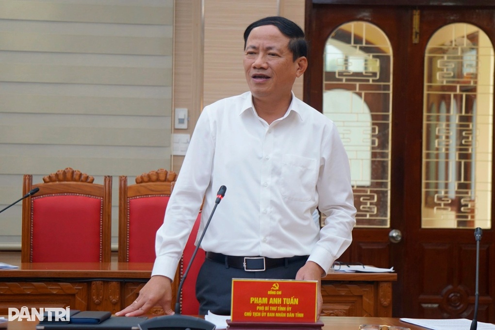 رئيس جيا لاي: لا نقبل التفكير المبني على المصطلحات، والتمسك بالمصالح المحلية - 1 Chủ tịch Gia Lai: Không chấp nhận tư duy nhiệm kỳ, níu kéo lợi ích cục bộ - 1