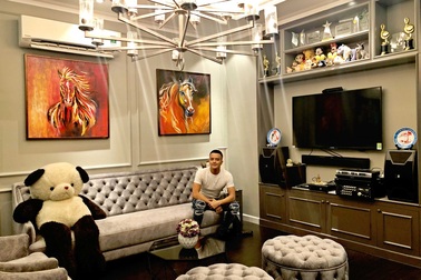 Cận cảnh biệt thự ven sông triệu đô của Cao Thái Sơn