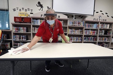 Mỹ: Phụ huynh “đau đầu” lựa chọn hình thức học cho con em trong năm học tới