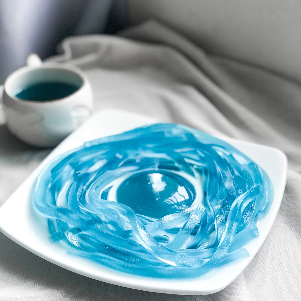 Cách làm mì pha lê siêu mát cho các bạn nhỏ nhân ngày 1/6 - 2 Cách làm mì pha lê siêu mát cho các bạn nhỏ nhân ngày 1/6 - 2