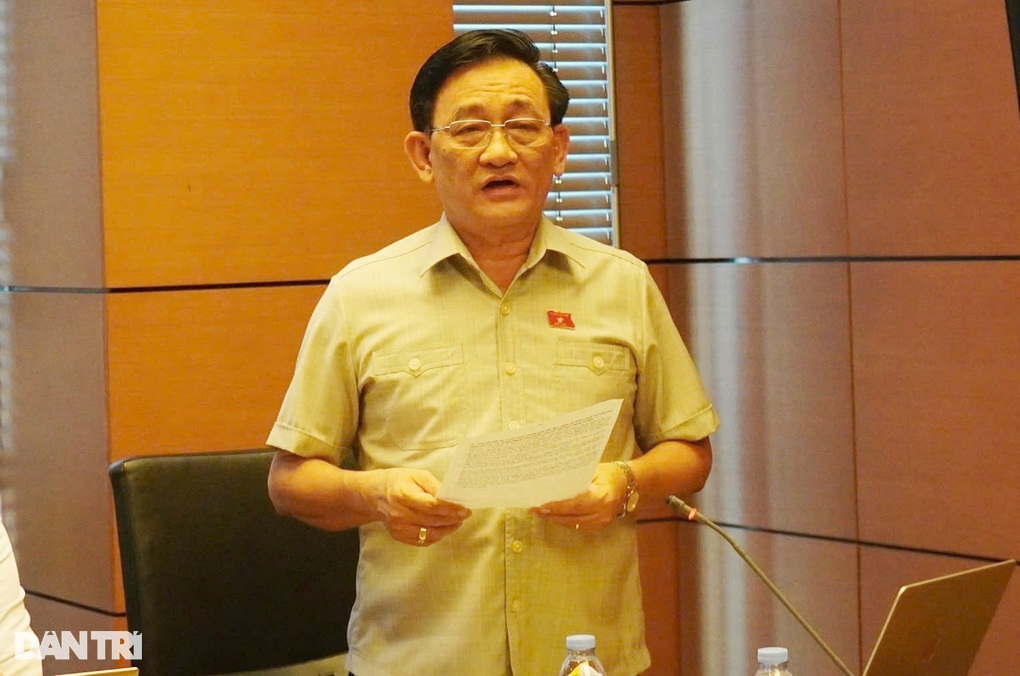 Từ vụ ông Vương Tấn Việt có bằng tiến sĩ: Các tiến sĩ rởm đang ở đâu? - 1 Từ vụ ông Vương Tấn Việt có bằng tiến sĩ: Các tiến sĩ rởm đang ở đâu? - 1