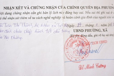 Bị phê "chưa chấp hành tốt" trong lý lịch, một giáo viên bỏ việc?