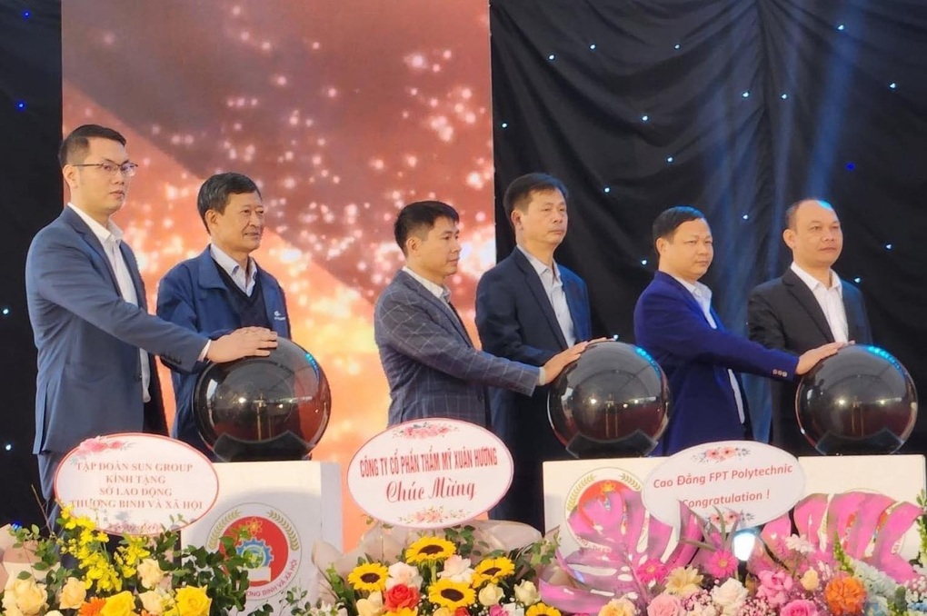 Dấu ấn của FPT Polytechnic trong ngày hội giáo dục nghề nghiệp Thủ đô - 5 Dấu ấn của FPT Polytechnic trong ngày hội giáo dục nghề nghiệp Thủ đô - 5