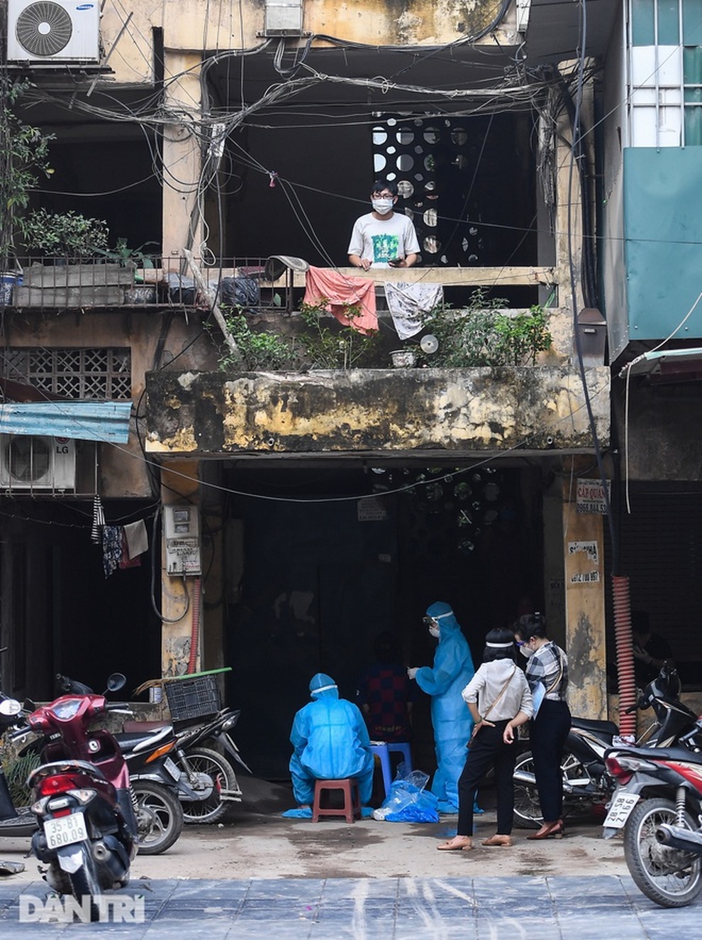 Một tháng chống Covid-19 với nhiều bước ngoặt của Hà Nội - 5 Một tháng chống Covid-19 với nhiều bước ngoặt của Hà Nội - 5