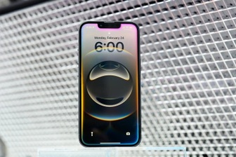 Giá iPhone 16e giảm sâu, rẻ hơn iPhone 14