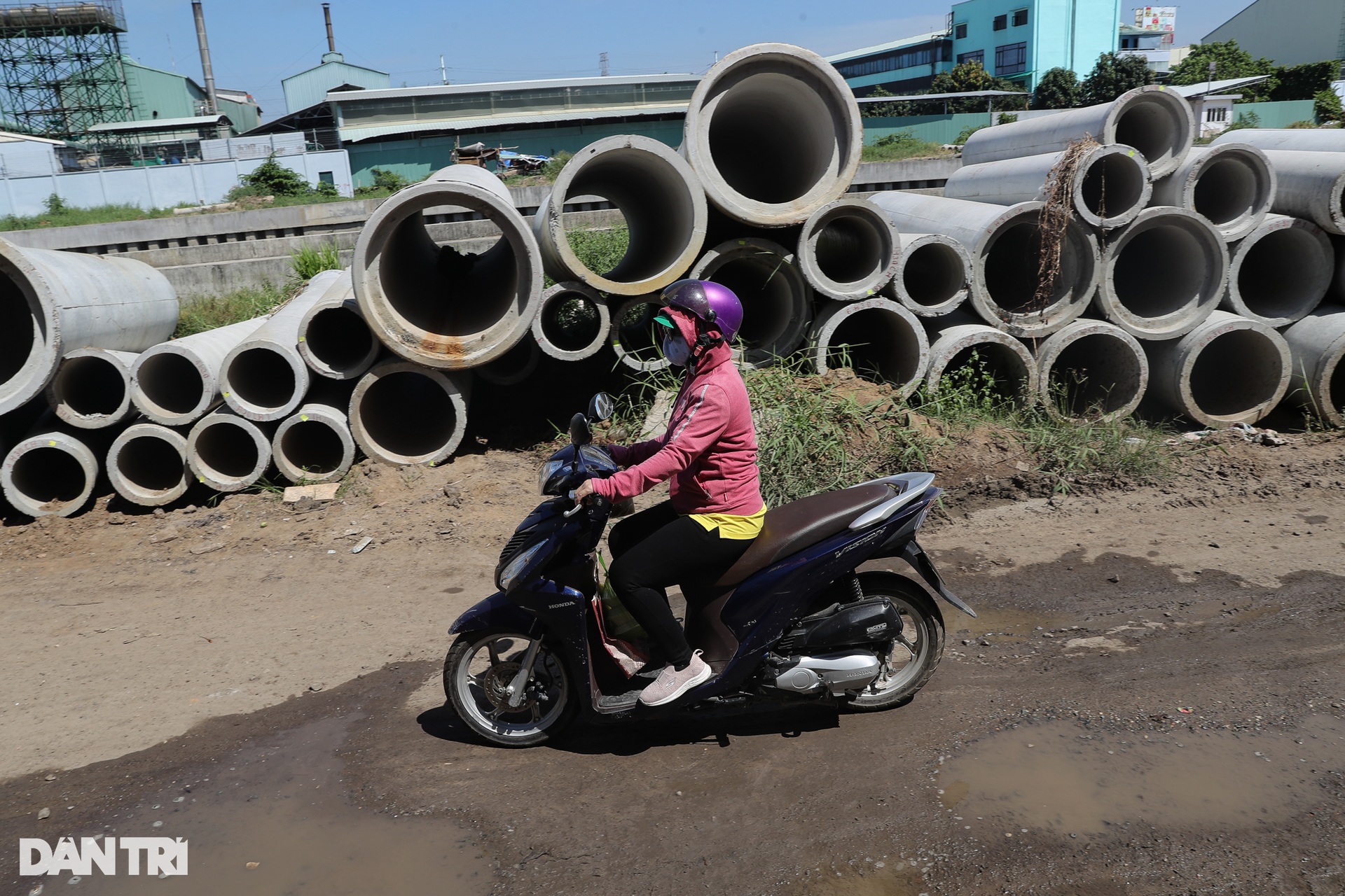 Dòng kênh dài nhất TPHCM hồi sinh sau 2 năm cải tạo - 5 Dòng kênh dài nhất TPHCM hồi sinh sau 2 năm cải tạo - 5