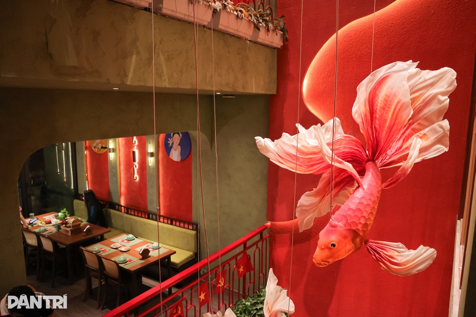 Quán ở Hà Nội mang cả cây vải lên bàn ăn, khách rần rần check-in - 4 Quán ở Hà Nội mang cả cây vải lên bàn ăn, khách rần rần check-in - 4