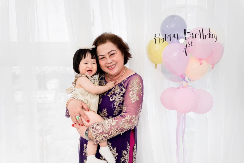 Mẹ chồng dậy từ 4 giờ để dọn dẹp và nấu bữa sáng cho cả nhà trong mùa dịch - 1 Mẹ chồng dậy từ 4 giờ để dọn dẹp và nấu bữa sáng cho cả nhà trong mùa dịch - 1