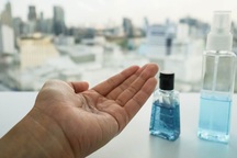 Cách tự làm nước rửa tay khô chống virus corona theo hướng dẫn của WHO