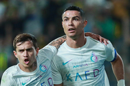 Cristiano Ronaldo ghi bàn ở trận đấu thứ 1.200, Al Nassr thắng đậm