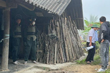 Cưỡng chế di dời người dân vùng lòng hồ dự án thủy lợi nghìn tỷ đồng