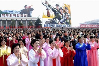 Triều Tiên mít-tinh rầm rộ mừng vụ phóng vệ tinh