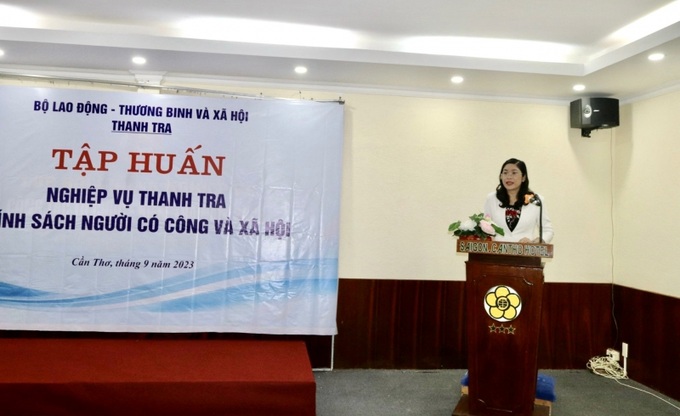 Bà Trần Thị Thanh Thúy – Chánh thanh tra TP.Cần Thơ phát biểu tại lớp tập huấn.