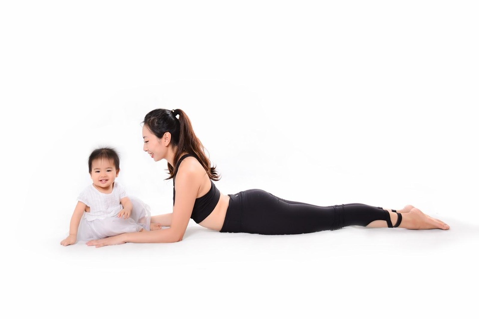 Trần Lan Anh chia sẻ lợi ích của yoga với mẹ bầu trong thai kỳ - 4 Trần Lan Anh chia sẻ lợi ích của yoga với mẹ bầu trong thai kỳ - 4
