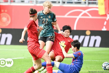 Thủ môn Kim Thanh: "Tôi nghĩ sẽ phải nhận nhiều bàn thua trước Đức"