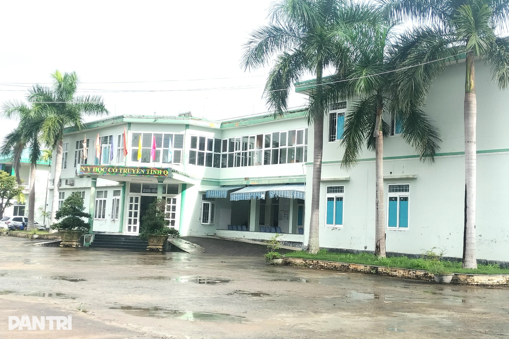 Sai-pham-tai-benh-vien-y-hoc-co-truyen-quang-nam_congbinh