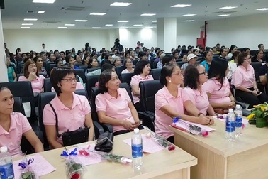 Tháng 10 Hồng - Nâng cao nhận thức phòng bệnh về ung thư vú tại Huế