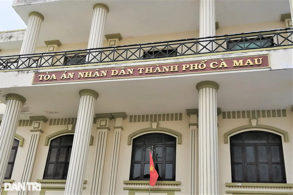Tòa án TP Cà Mau thua kiện, phải bồi thường người oan sai hơn nửa tỷ đồng - 1 Tòa án TP Cà Mau thua kiện, phải bồi thường người oan sai hơn nửa tỷ đồng - 1