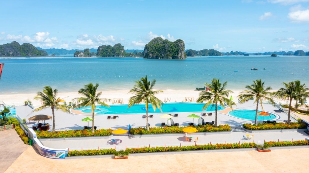 Du lịch khởi sắc, bất động sản Vân Đồn thêm xung lực phát triển - 1