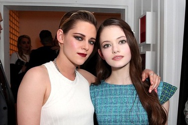 Kristen Stewart gặp lại "con gái" trong phim Chạng vạng