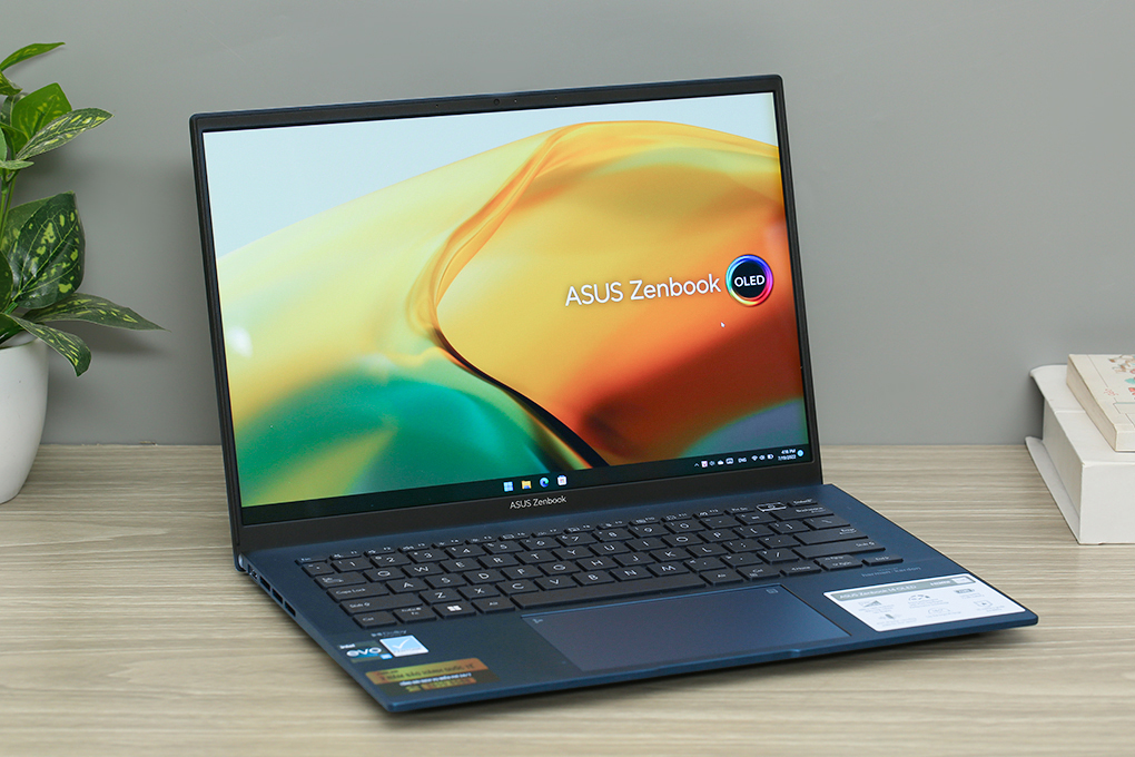 Học sinh, sinh viên mua laptop được giảm đến 6 triệu đồng tại Thế Giới Di Động - 3 Học sinh, sinh viên mua laptop được giảm đến 6 triệu đồng tại Thế Giới Di Động - 3