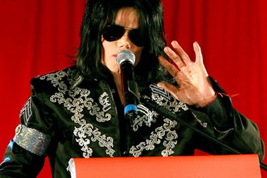 Vừa được công bố, ca khúc mới của Michael Jackson gặp rắc rối