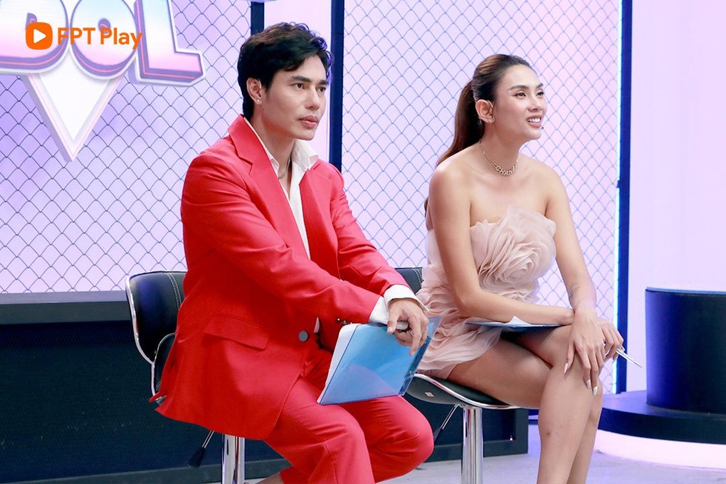 Lần đầu tại Việt Nam: Chương trình bán hàng livestream trao thưởng 1 tỷ đồng - 2 Lần đầu tại Việt Nam: Chương trình bán hàng livestream trao thưởng 1 tỷ đồng - 2