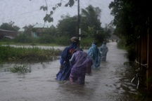 Yêu cầu hàng loạt thủy điện giảm lũ cho hạ du
