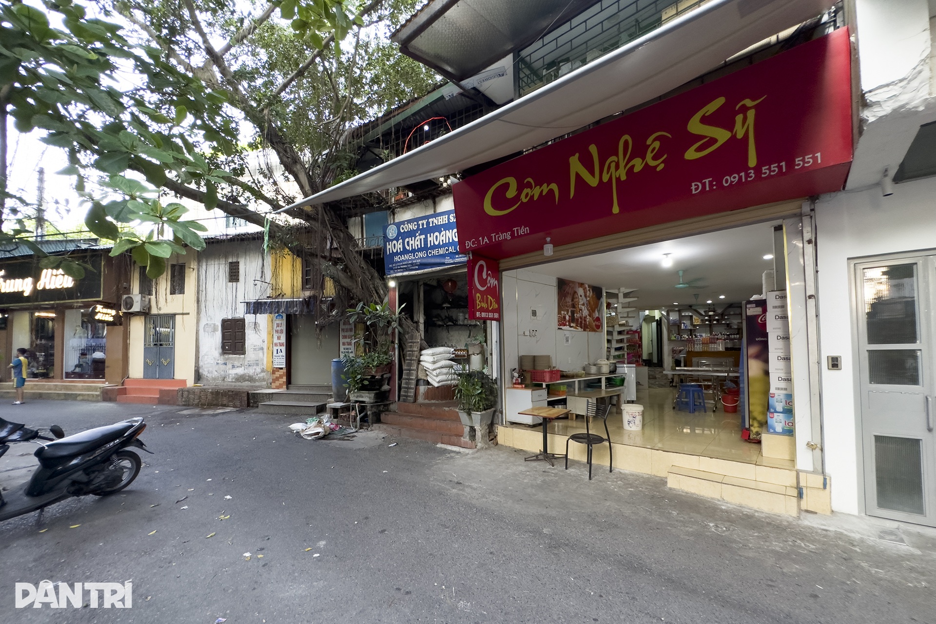 Bối cảnh quanh Nhà hát Lớn được đề xuất xây Nhà hát các dân tộc Việt Nam - 12 Bối cảnh quanh Nhà hát Lớn được đề xuất xây Nhà hát các dân tộc Việt Nam - 12