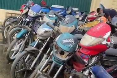 Vì sao 32 xe máy cũ đấu giá lên 6,8 tỷ đồng, gấp 100 lần giá khởi điểm?