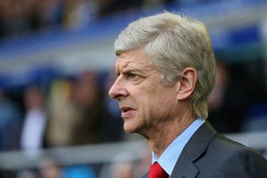 CĐV Arsenal cạn kiệt niềm tin vào Wenger