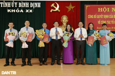 Bình Định điều động, luân chuyển hàng loạt cán bộ
