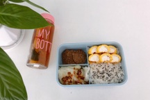 Cô nàng công sở khoe hộp cơm mang đi làm trong một tuần không trùng món