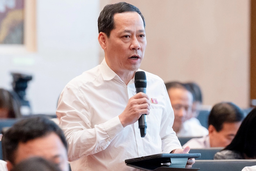 Có nơi người dân phải di chuyển 200km mới có văn phòng công chứng - 2 Có nơi người dân phải di chuyển 200km mới có văn phòng công chứng - 2
