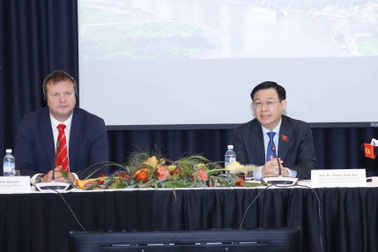 Chủ tịch Quốc hội: Chuẩn bị sớm để không lỡ nhịp phục hồi sau đại dịch