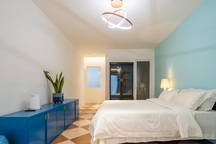 Cô gái "biến hình" cho ngôi nhà cũ trên phố cổ Hà Nội chỉ với 250 triệu