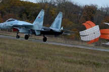 Ngắm dàn máy bay hiện đại bên trong đơn vị không quân danh tiếng của Nga