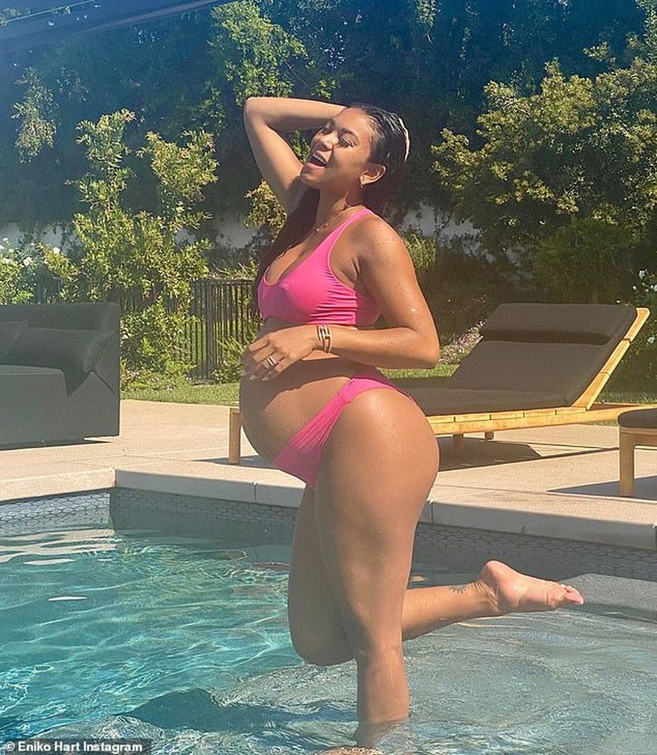 Demi Rose và dàn người đẹp diện áo tắm bốc lửa - 7 Demi Rose và dàn người đẹp diện áo tắm bốc lửa - 7